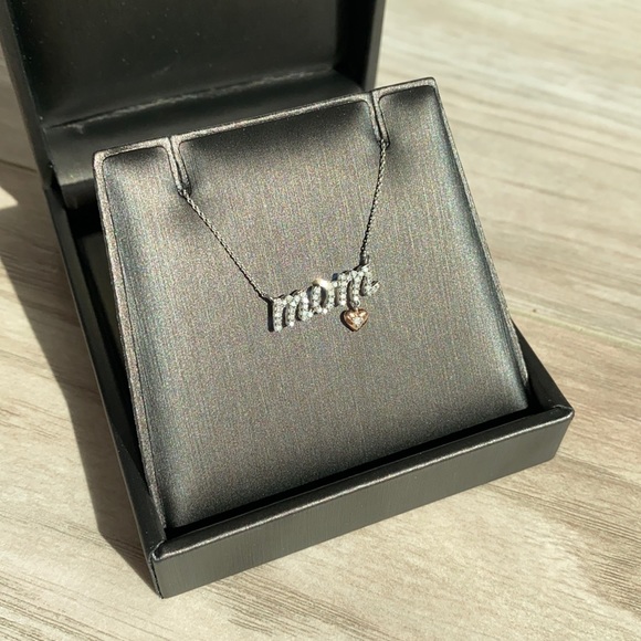 Two Tone Round diamond 1/5 carat “Mom” necklace with dangling pink heart